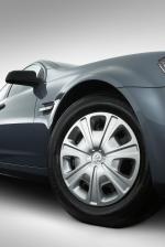 Holden Commodore Omega 2006 года
